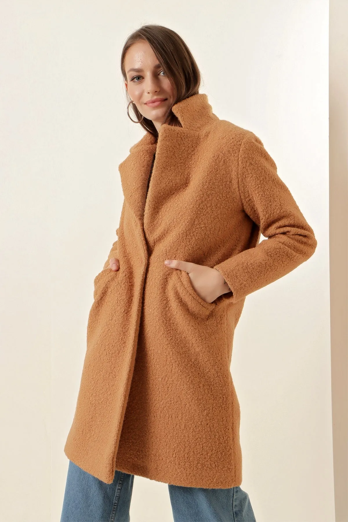 BGD Women Oversized Stamp Coat - Biscuit - Monaco