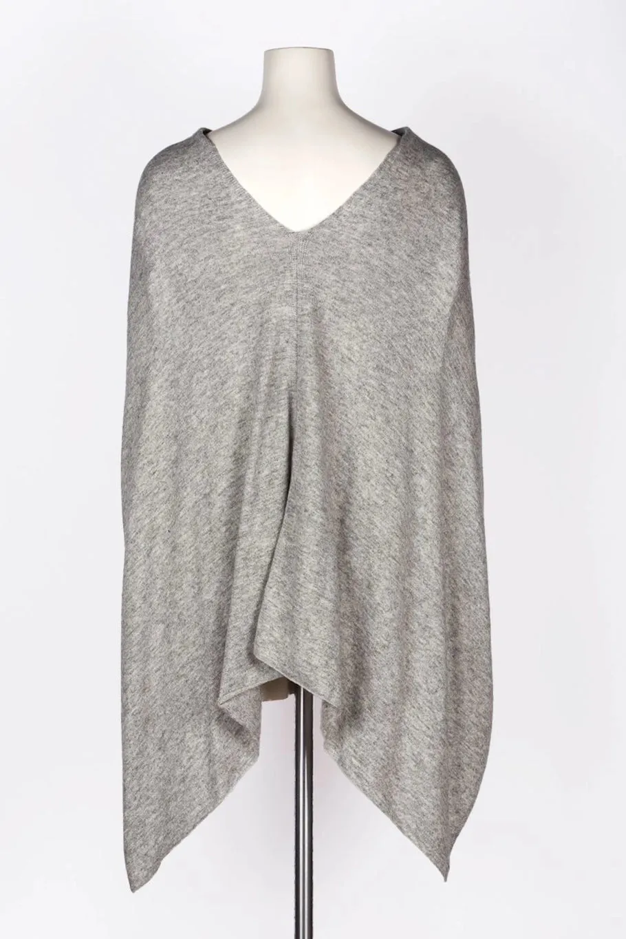 Dolma Cashmere Poncho - SILVER GREY