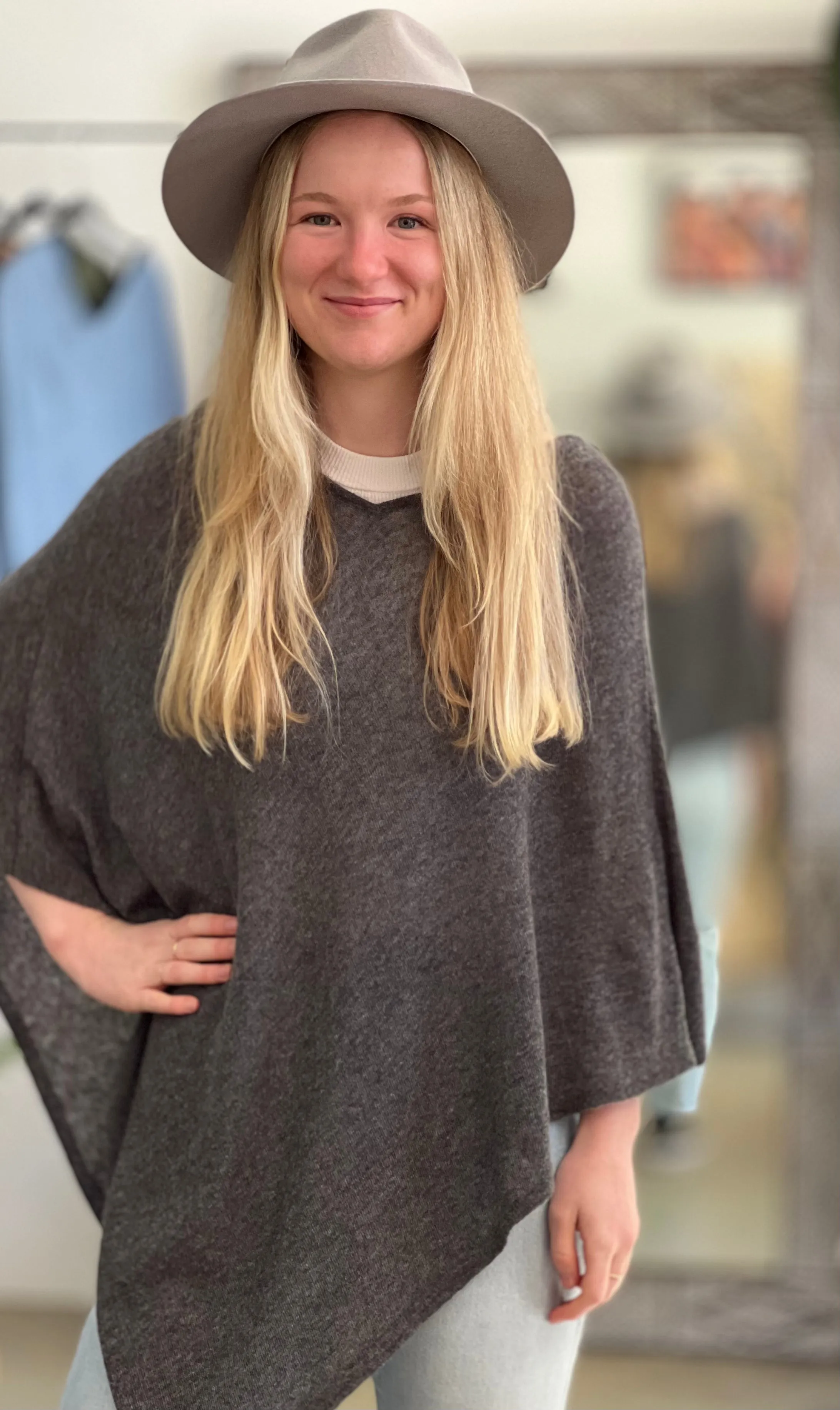 ethik poncho || 100% cashmere