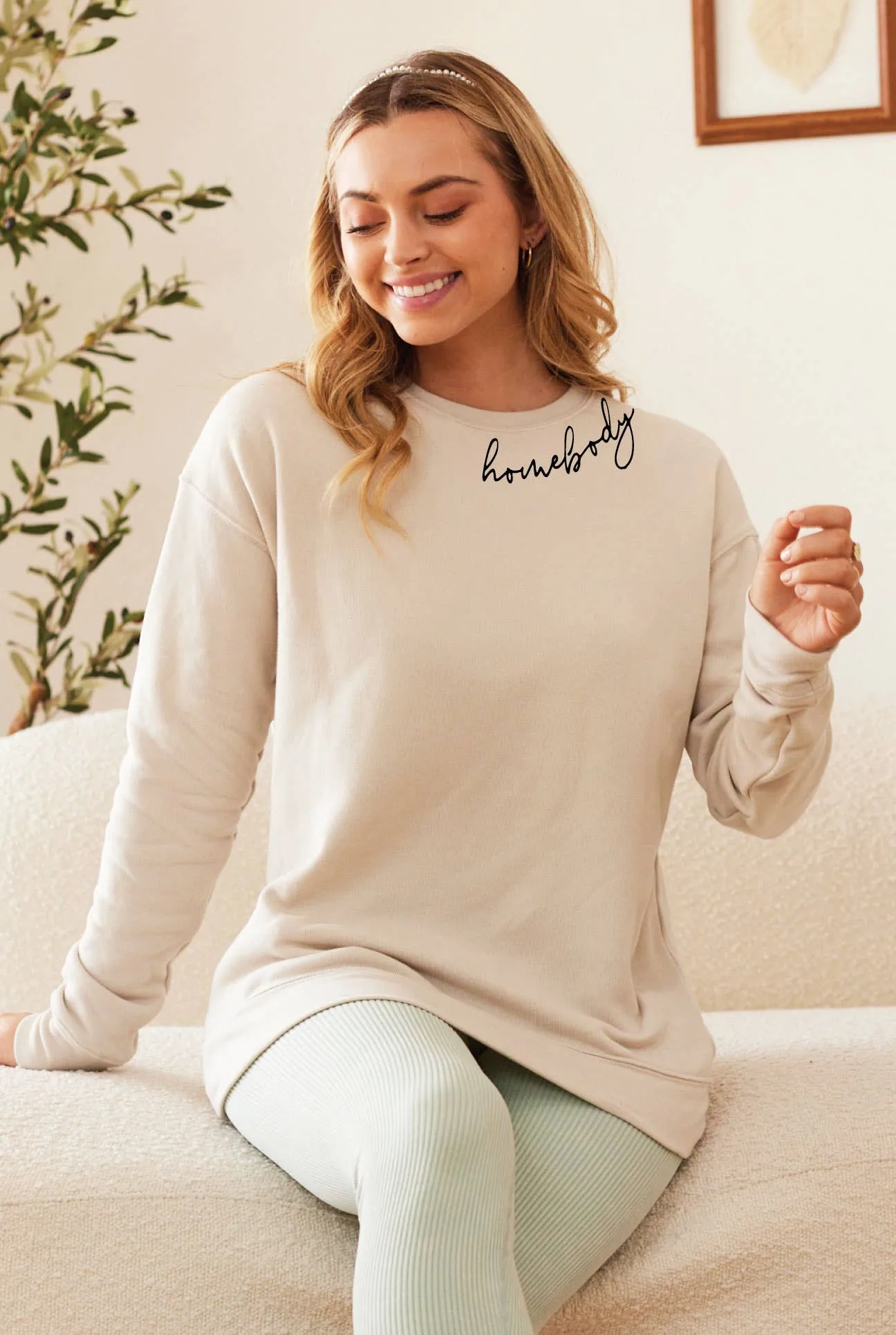 Homebody Collar Print Graphic Sweatshirt