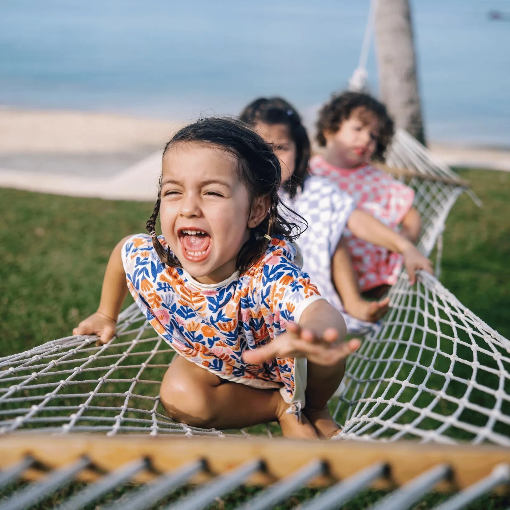 Izimini | Kids Beach Poncho - Paloma