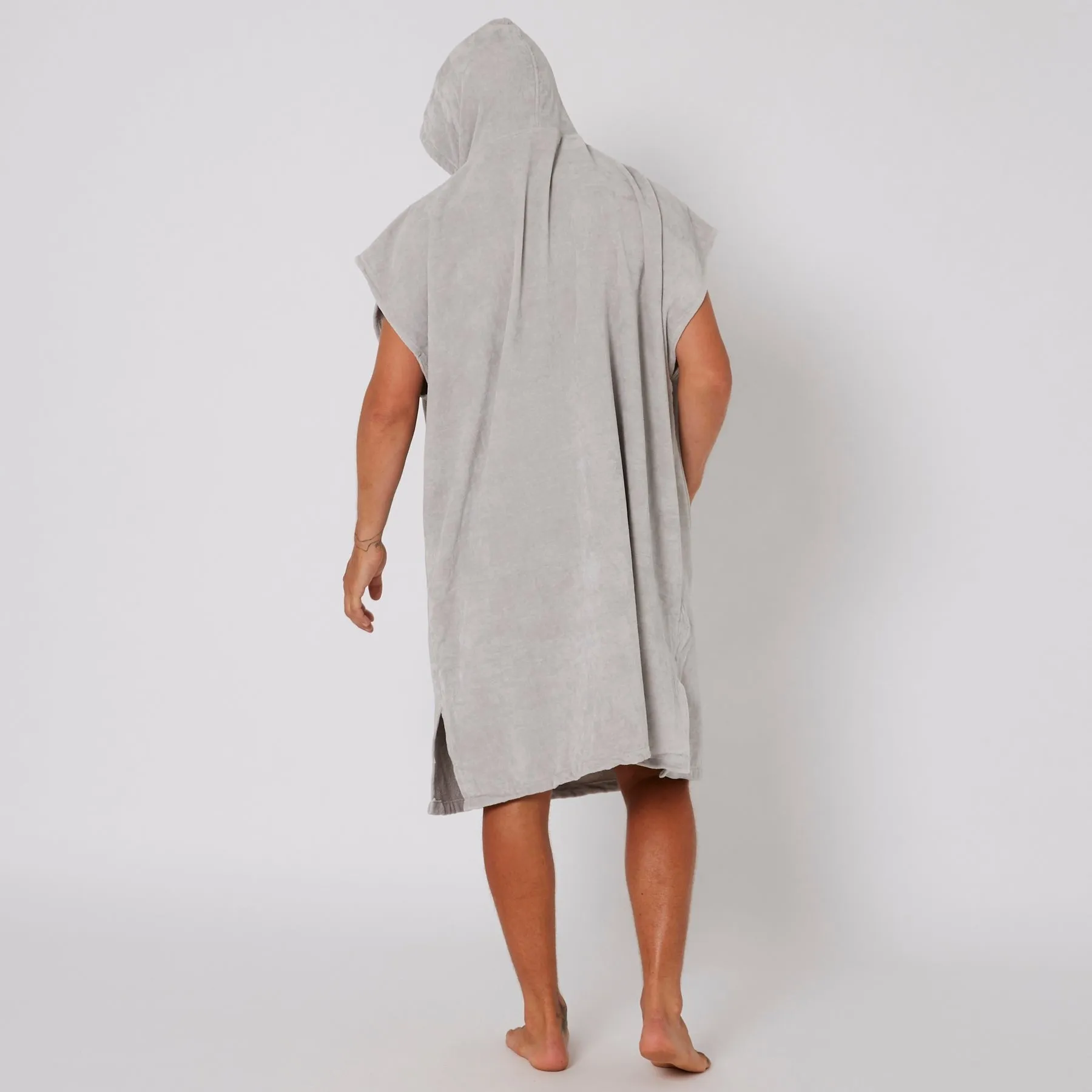 O&E Daybreak Mens Hooded Poncho