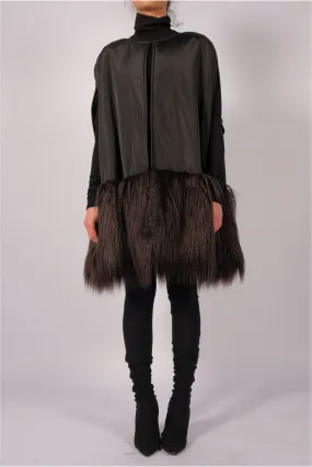 Padded Cape with Faux Fur