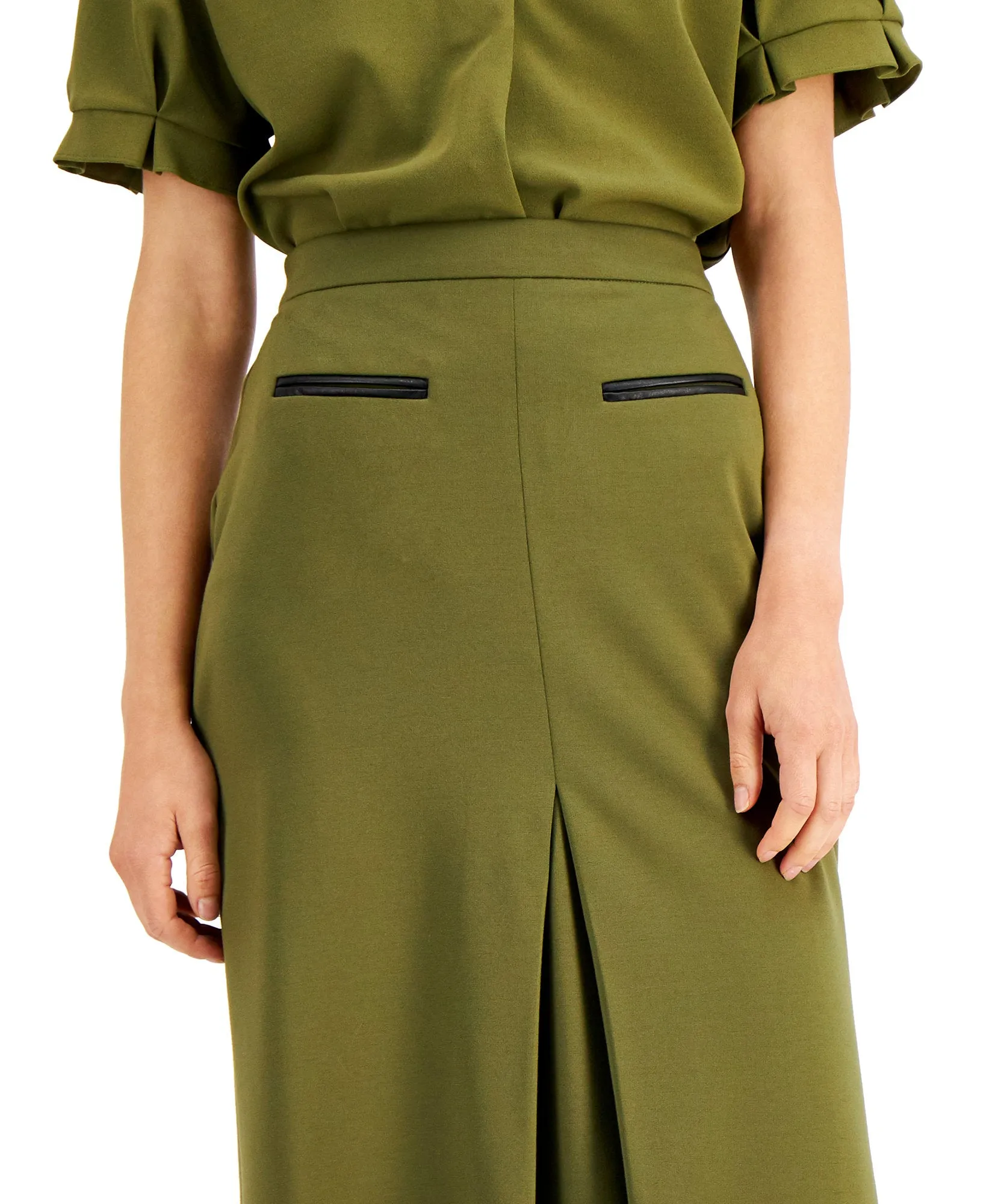 Pull-On Knee-Length Pleated Pencil Skirt