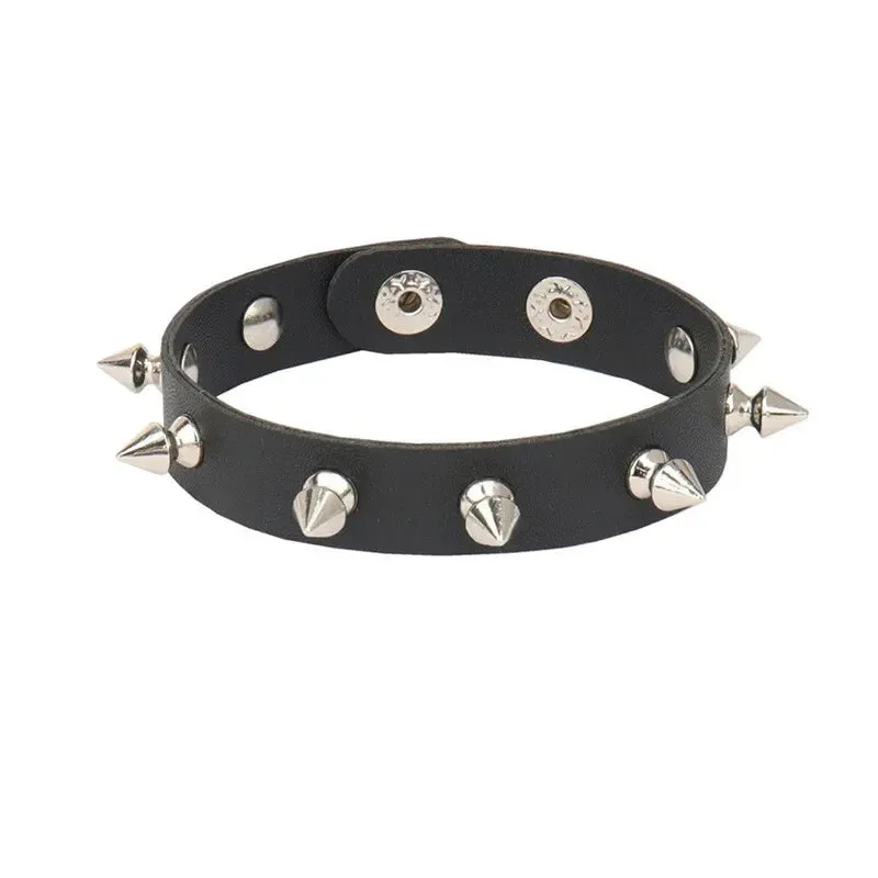 Punk Leather Bracelet for 90s Men Women Rivet Cuff Bangle Bracelet Adjustable Black Leather Wristband Metal Studded Jewelry Gift