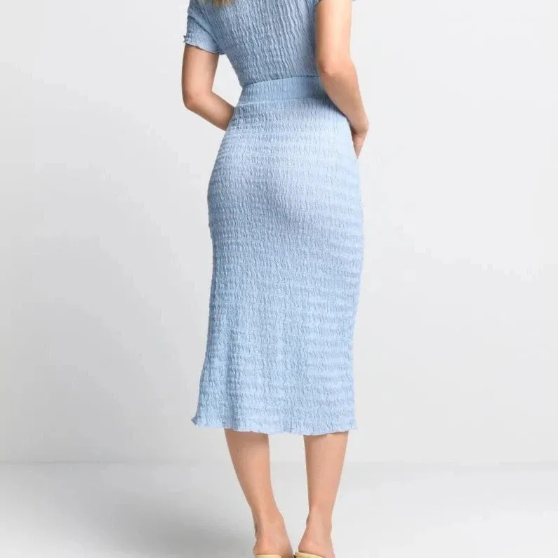 Rich & Royal Crinkled Pencil Skirt