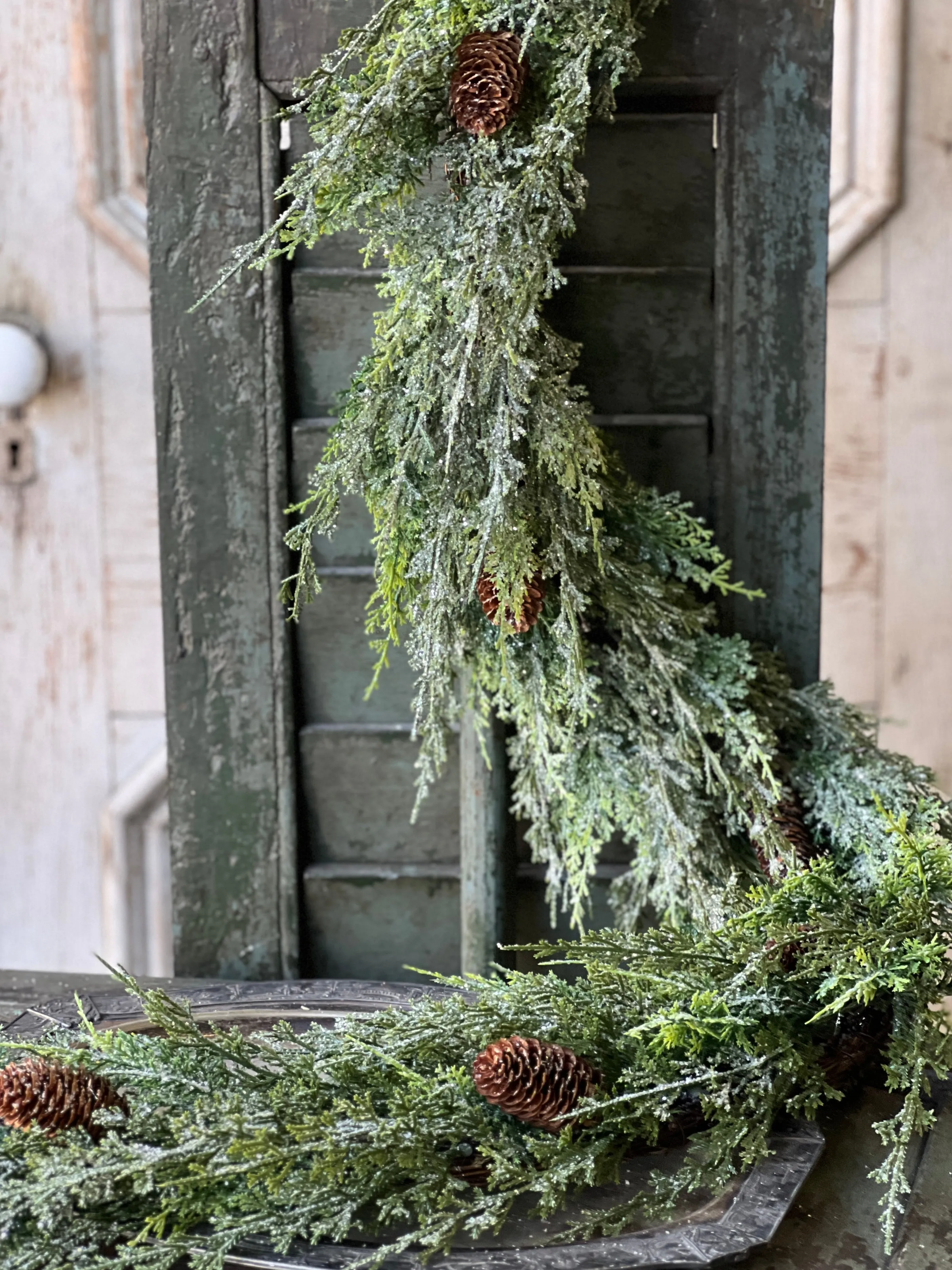 Silver Thread Cedar Garland | 6'